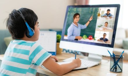 Antisipasi Cuaca Ekstrem, SD dan SMP di Bekasi Belajar Daring