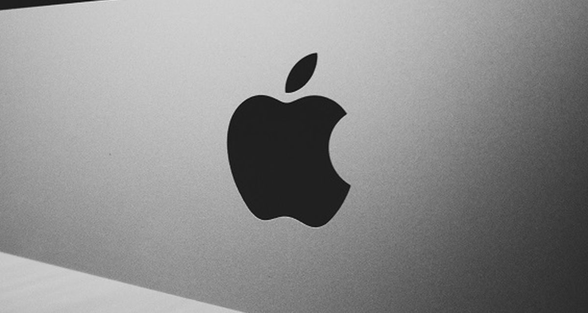 Filosofi Kesederhanaan dalam Evolusi Logo Apel Tergigit Apple