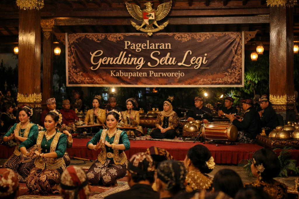 Pagelaran Gendhing Setu Legi di Pendopo Kabupaten Purworejo sebagai upaya pelestarian seni tradisi Jawa