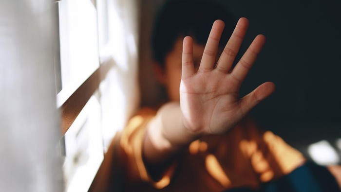 Kasus Guru SD di Jember Berujung Mutasi oleh Dinas Pendidikan