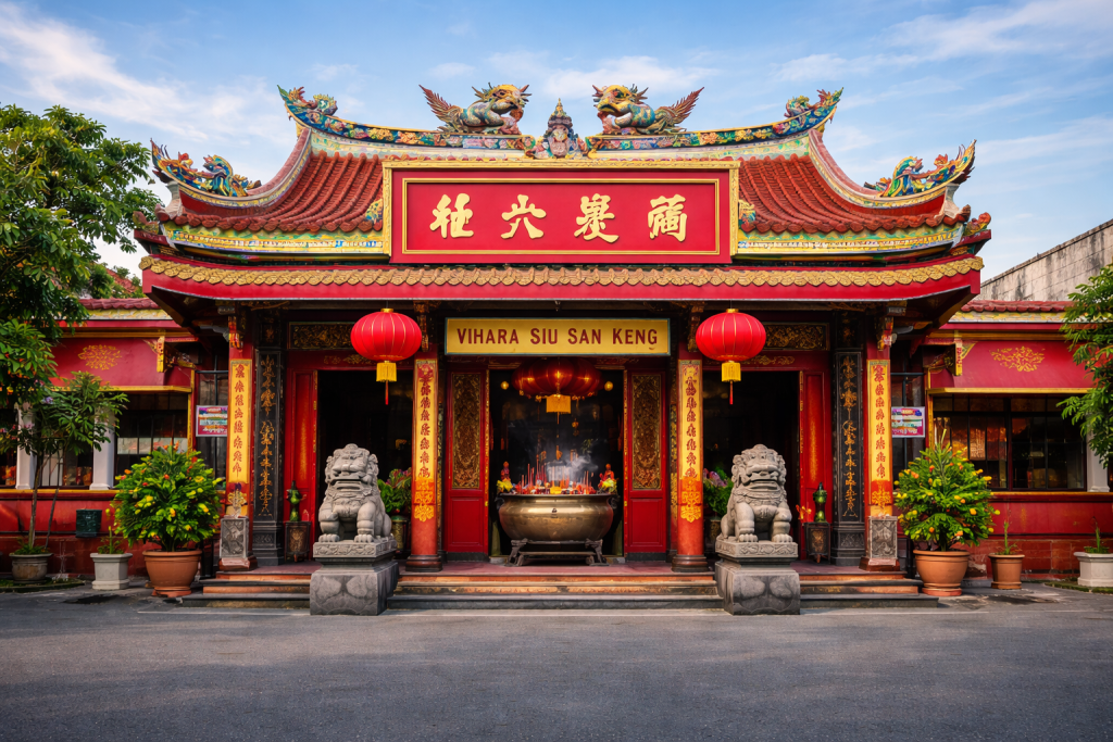 Vihara Siu San Keng Medan dengan arsitektur khas Tionghoa
