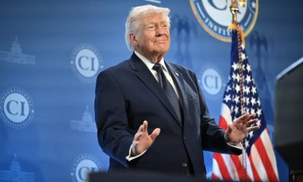 Trump Kembali Tebar Ancaman, Kuba Diprediksi Alami Seperti Iran