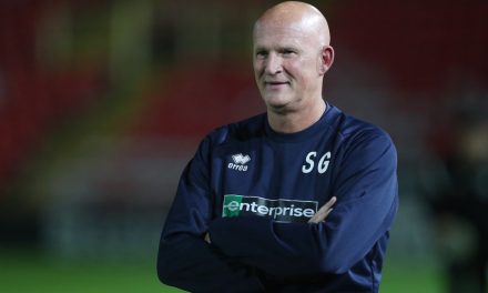 Simon Grayson Resmi sebagai Asisten Pelatih Timnas Indonesia