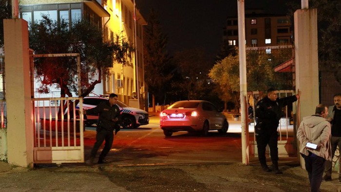 Tragedi Sekolah Turki: Remaja 14 Tahun Tembak 9 Orang Tewas