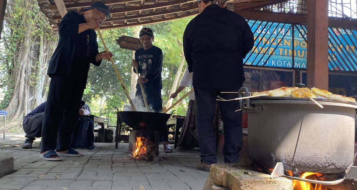 Mbabar Bubur Suro di Kampung Gribig Religi, Warisan Budaya