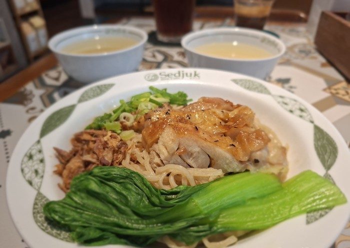 7 Rekomendasi Bakmi Enak di Bandung, Favorit Pecinta Kuliner