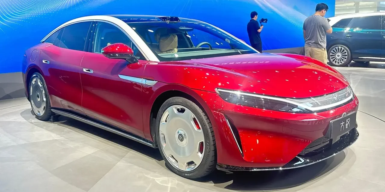 BYD Da Han EV Debut di China, Jarak Tempuh Tembus 1.008 Km