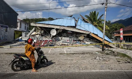 BNPB Catat 1.576 Gempa Susulan di NTT, Ribuan Personel Dikerahkan