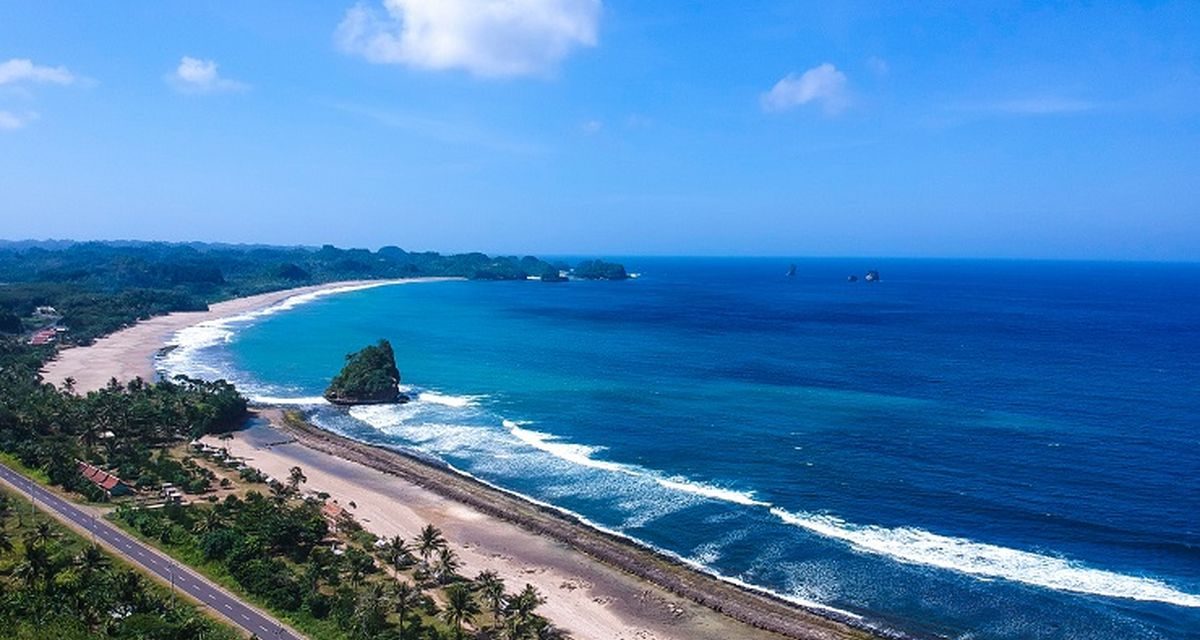 Malang Pimpin Daftar 5 Destinasi Wisata Domestik Favorit Indonesia 2026