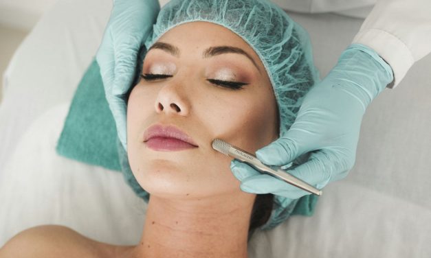 Judul Berita Perawatan Skin Tightening Nonbedah Makin Populer, Teknologi Estetika Modern Tawarkan Hasil Alami