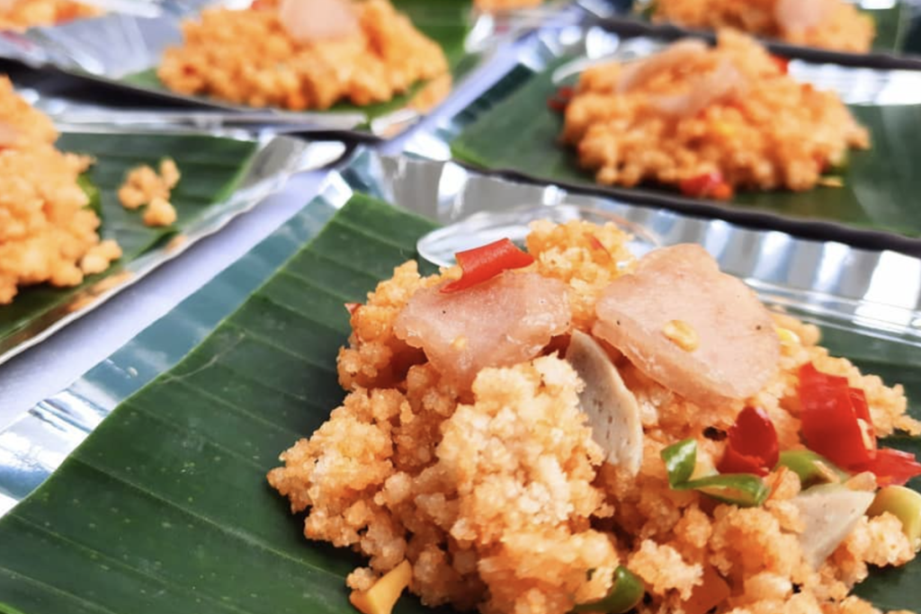 Nasi oyek berbahan singkong yang menjadi pangan alternatif dan bagian dari sejarah perjuangan Jenderal Soedirman.