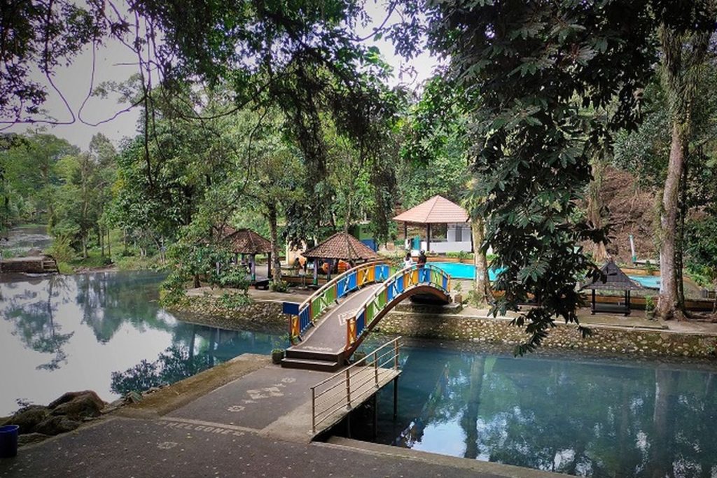 Desa wisata di Lombok dengan budaya lokal dan suasana pedesaan khas Nusa Tenggara Barat