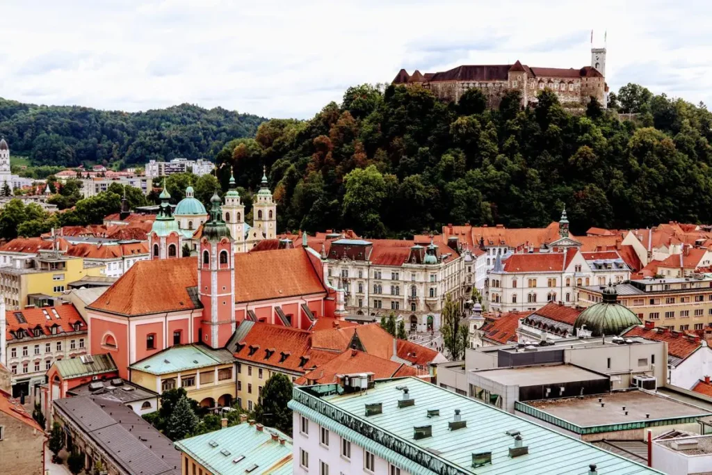 Kota kecil di Slovenia yang cocok untuk wisata slow travel